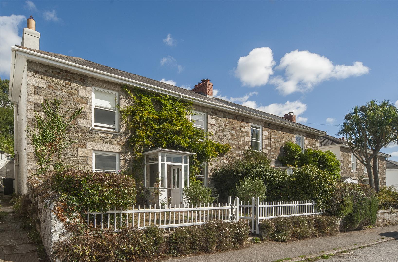 St. Johns Terrace, Devoran, Truro